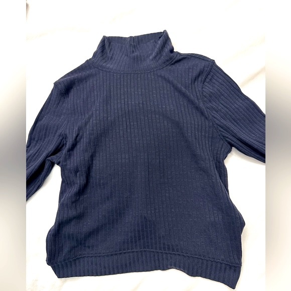 Free People movement Can’t handle this long sleeve crop - Picture 6 of 13